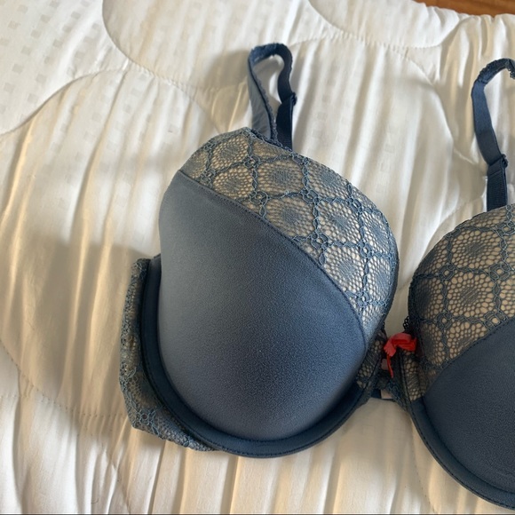 VICTORIA’S SECRET Padded Perfect Coverage Bra 32DD - Picture 4 of 16